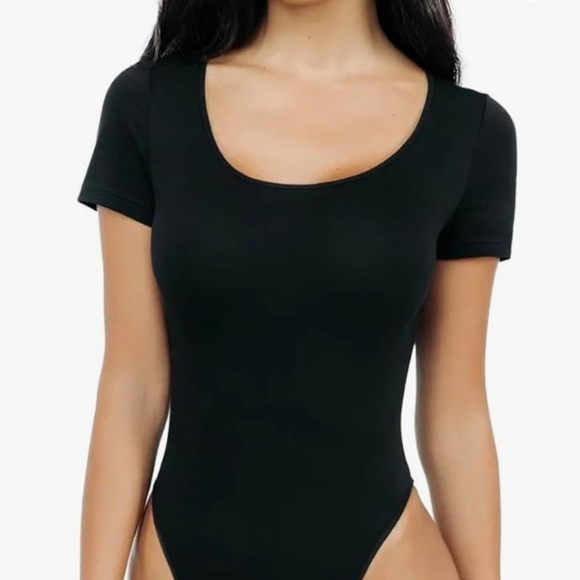  Women's Bodysuits Round Neck Short Sleeve - Picture 2 of 8